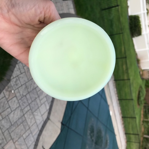 Beautiful Fenton Bowl & Cover Uranium Glass Cactus Milk Glass 1959-1962 - Picture 2 of 6